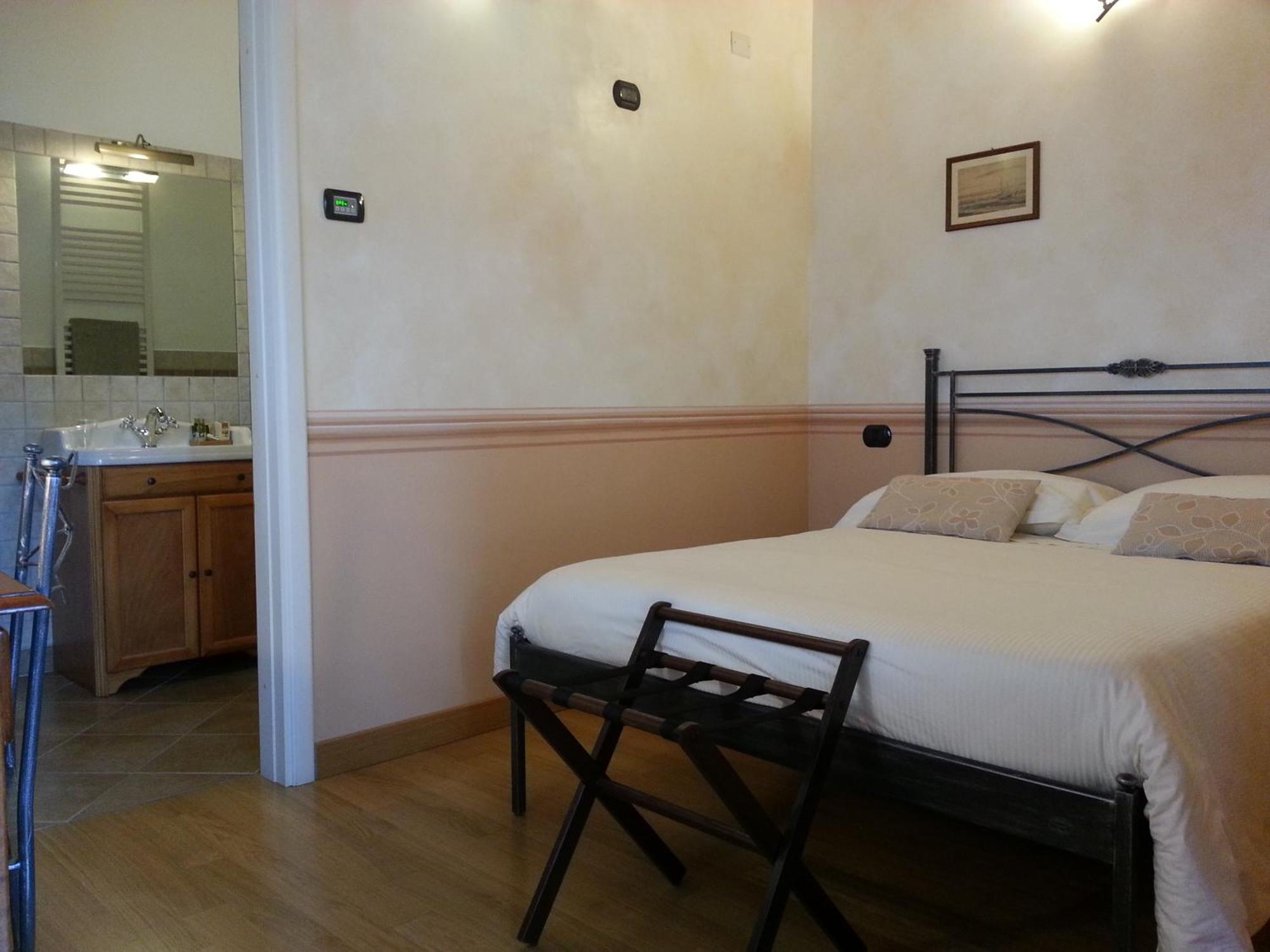 La Locanda Di San Biagio Bolzaneto Pokoj fotografie
